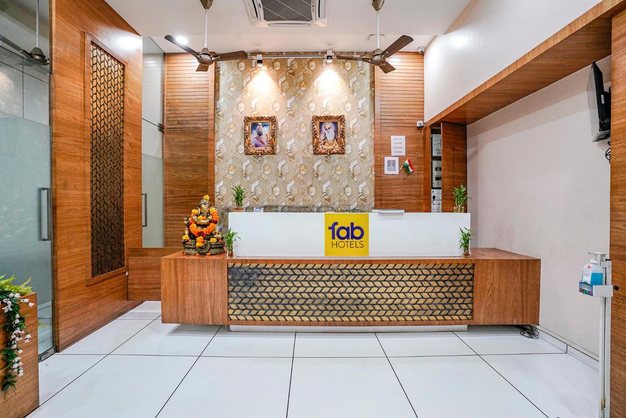 Fabhotel Neelkamal - Chembur Bombay Exterior foto