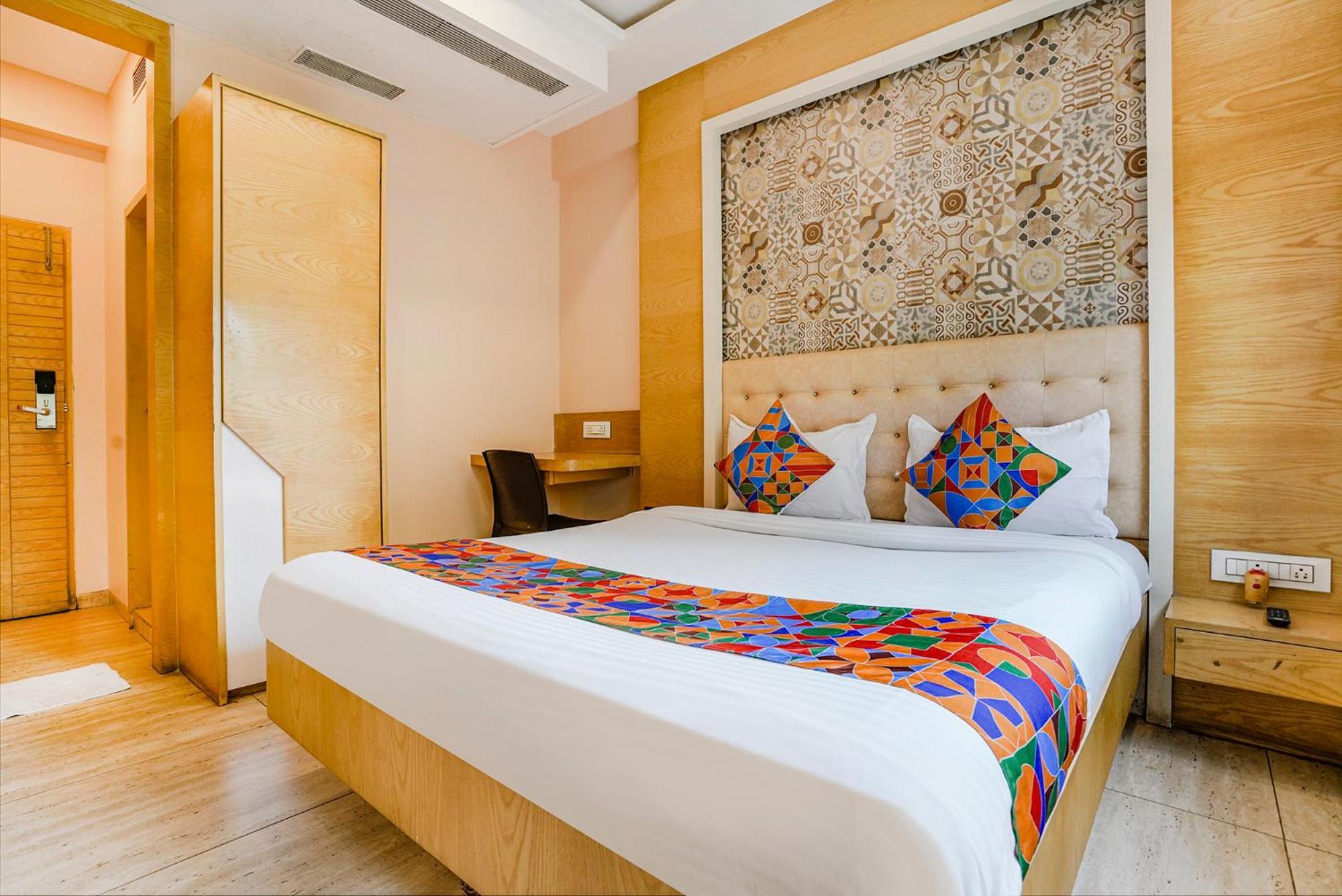 Fabhotel Neelkamal - Chembur Bombay Exterior foto